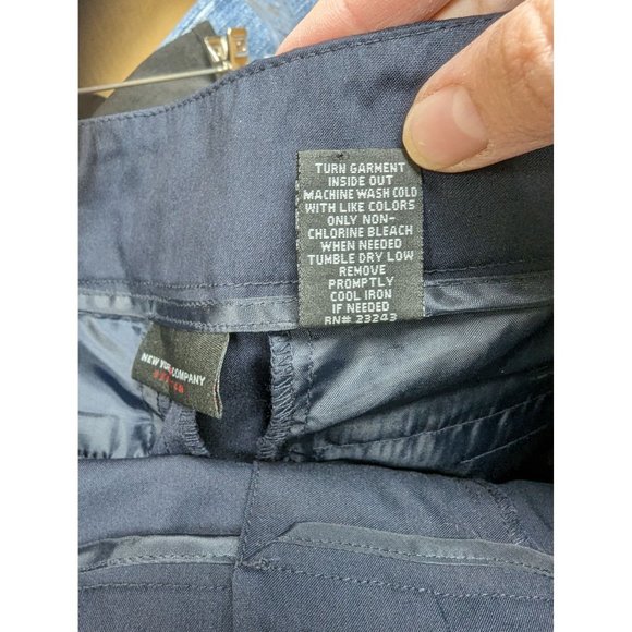 New York and Company Navy Blue Modest Skirt Size 6 Pencil - Picture 6 of 6